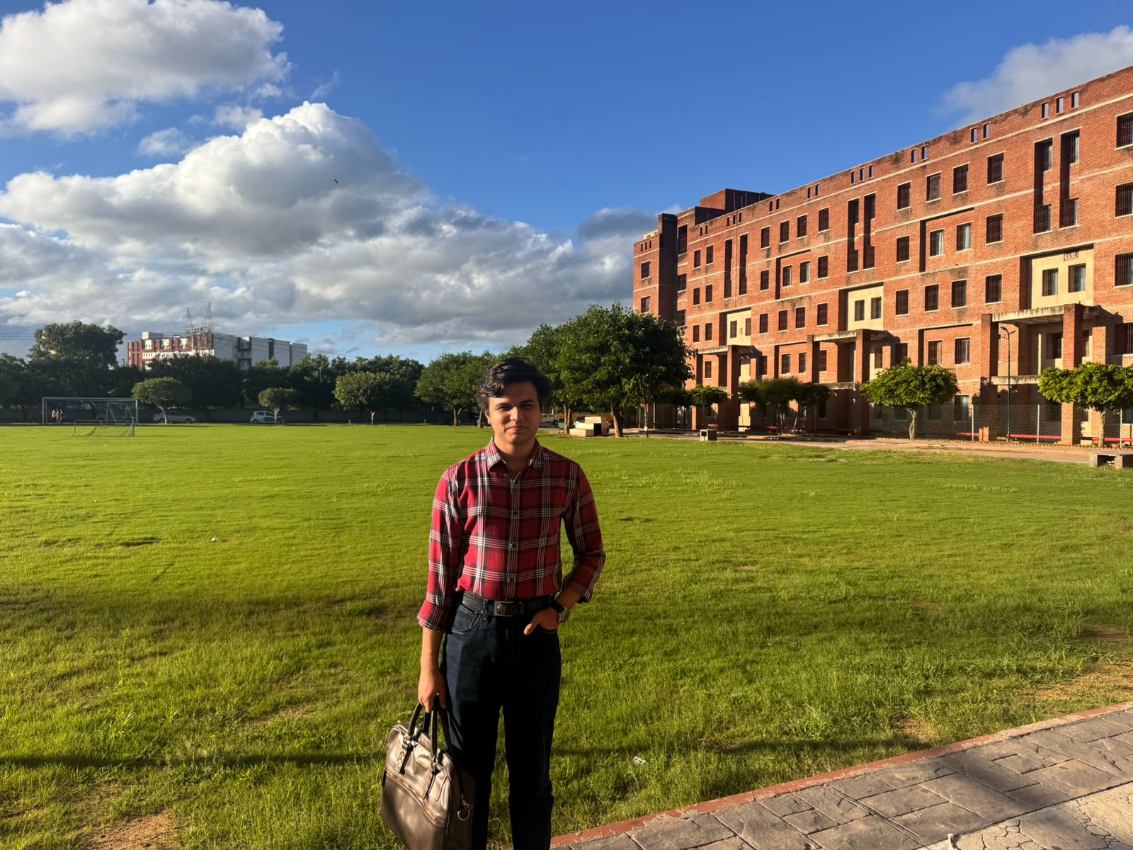 whatsapp image 2025 12 27 at 17.56.05 (1)